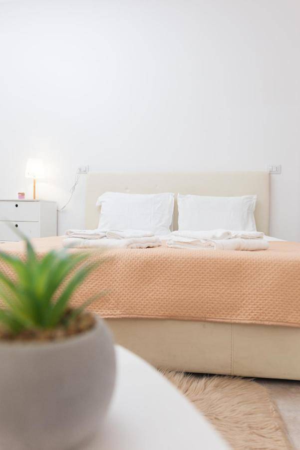 Two-Bedroom House in Porto Torres, Province de Sassari
