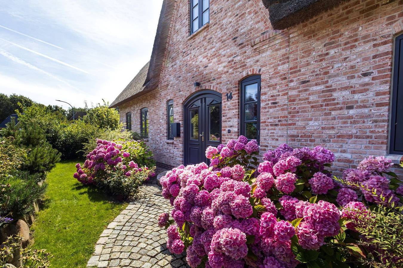 Reetdachhaus "Krabbenhuus"- Erleben Sie Luxus und Komfort für 8 Personen mit Sauna in St. Peter-Bad, St. Peter-Ording