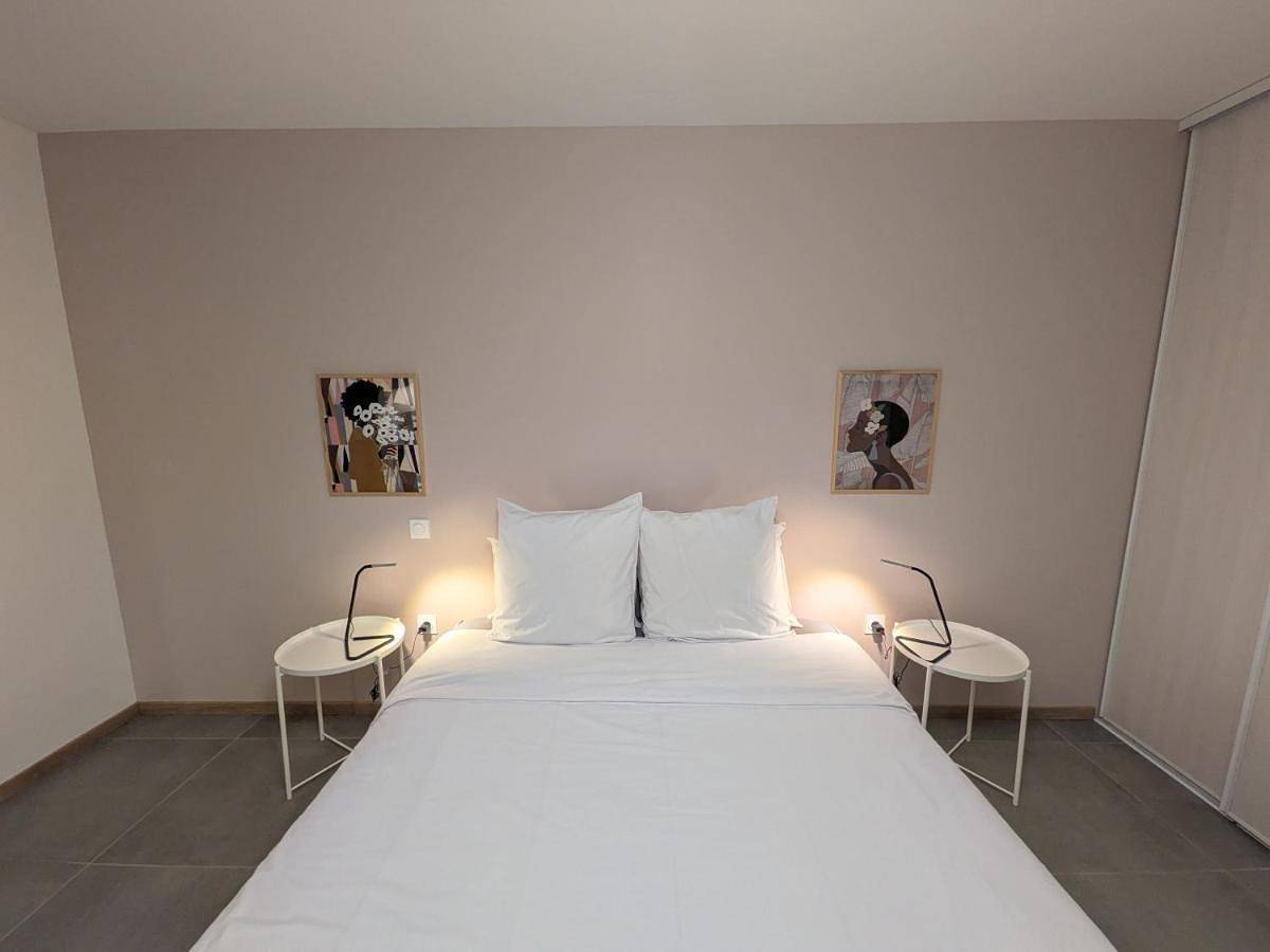 Double Room with Garden View in Marquefave, Haute-Garonne