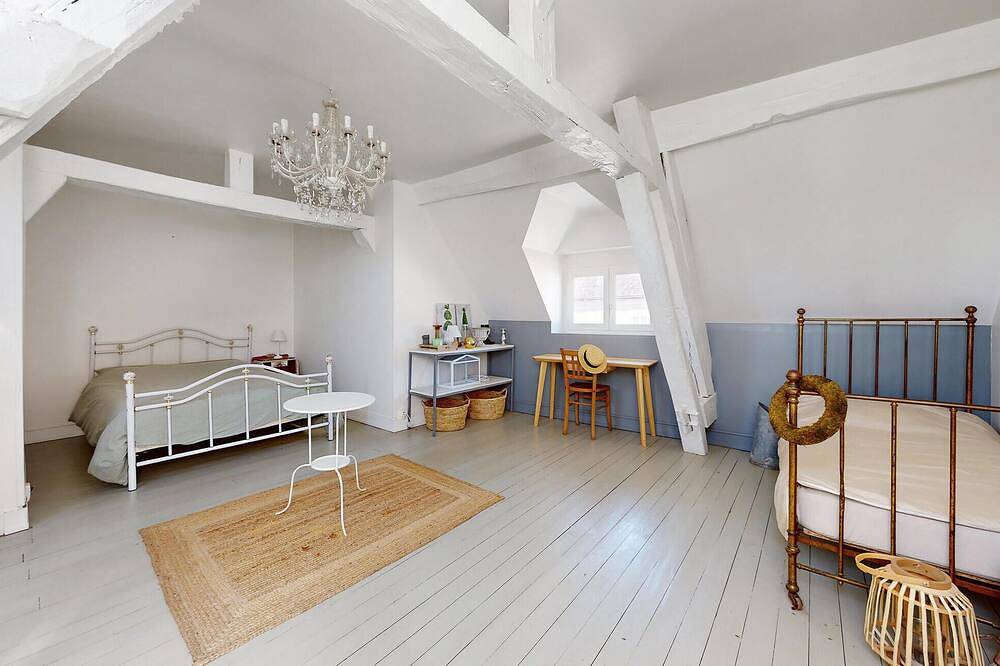 Preciosa casa en Villeneuve-sur-Yonne in Villeneuve-sur-Yonne, Río Yonne