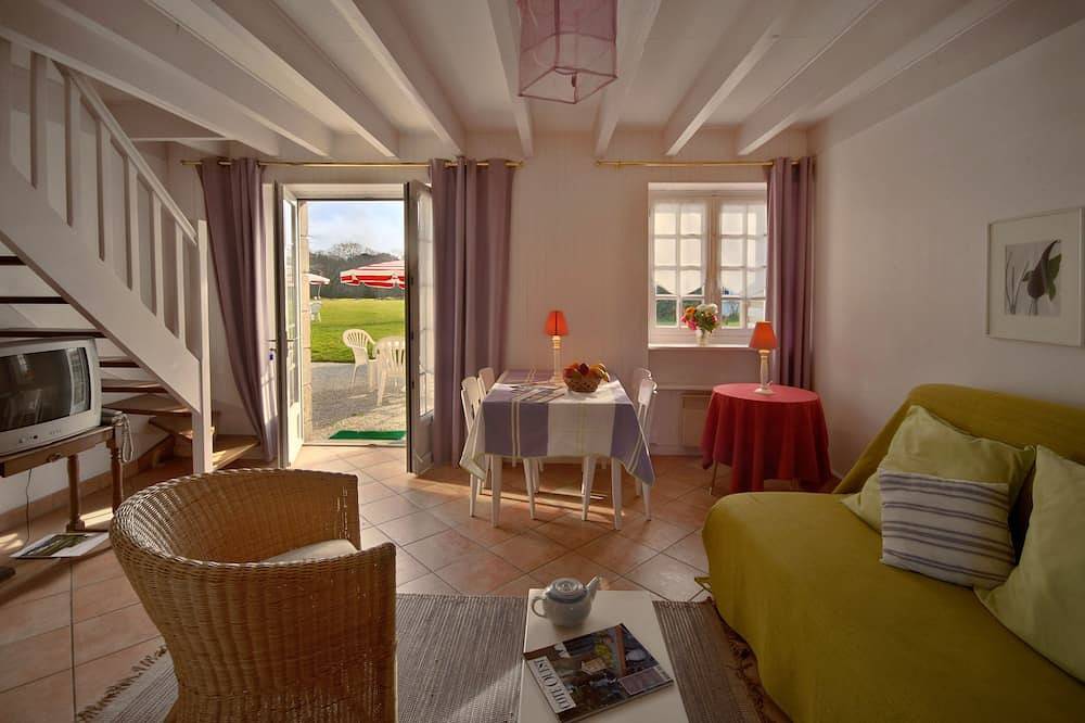 The Kereven Farm. \" Peace and space in Bénodet \"5 ha park South Brittany in Clohars-Fouesnant, Quimper region