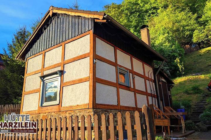 Ferienhaus für 4 Personen, mit Pool und Garten, mit Haustier in Zorge