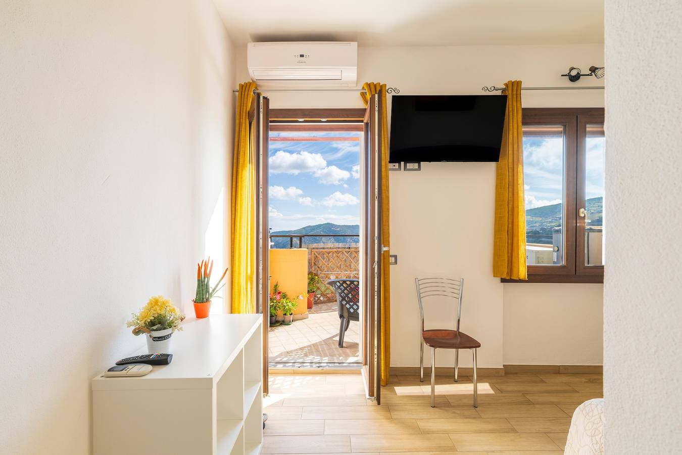 Tweepersoonskamer met privébadkamer en panoramisch terras, foto 11