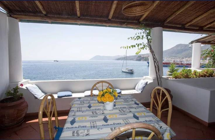 Holiday apartment for 6 people, with terrace - 1