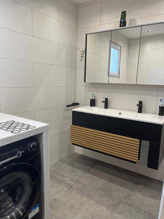 Location de vacances pour 6 personnes, avec vue et jardin, animaux acceptés à Garéoult - 4