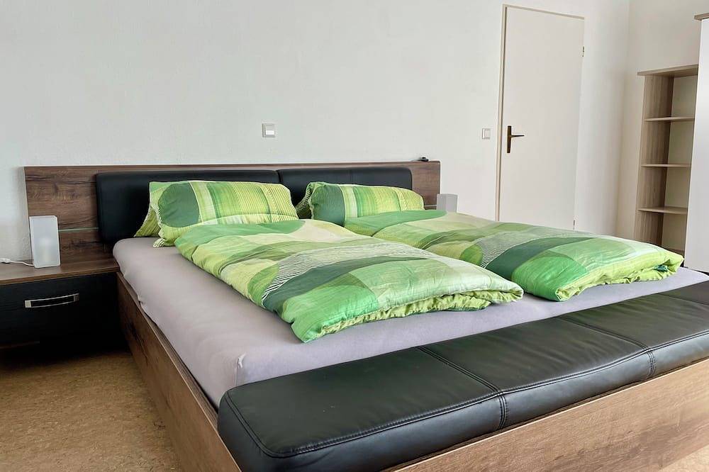 Ganze Wohnung, - Am Pfühlpark - exklusive Ferienwohnung für max. 6 Gäste in Heilbronn, Kurpfalz