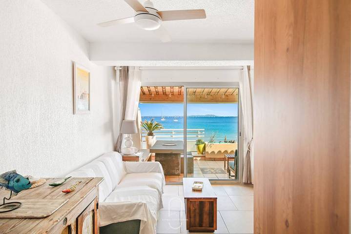 Gîte pour 4 personnes, avec terrasse à Hyeres - 2