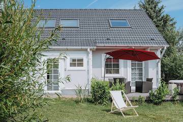 Ferienhaus für 6 Personen, mit Sauna und Garten sowie Whirlpool und Terrasse in Usedomer Norden