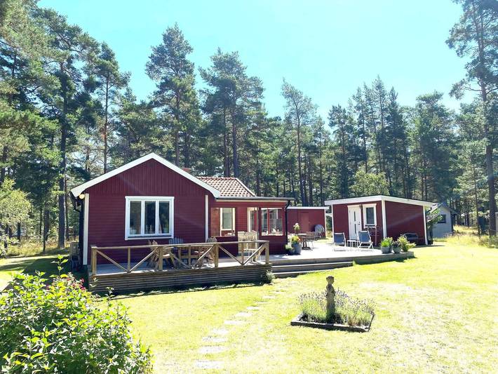 Ferienhaus für 6 Personen, mit Garten und Balkon, kinderfreundlich in Yngsjö - 3