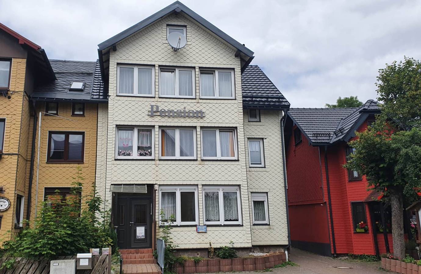 Ganze Ferienwohnung, Pension Vierling - Ferienwohnung 36m² / 1x Schlaf- & 1x Wohnraum in Oberhof, Rennsteig