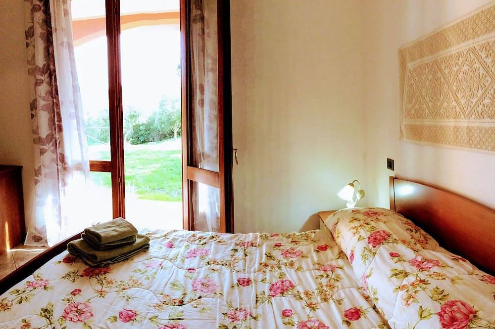 Semi-detached house surrounded by greenery with garden 10 min from the sea in Teulada, Cagliari Province