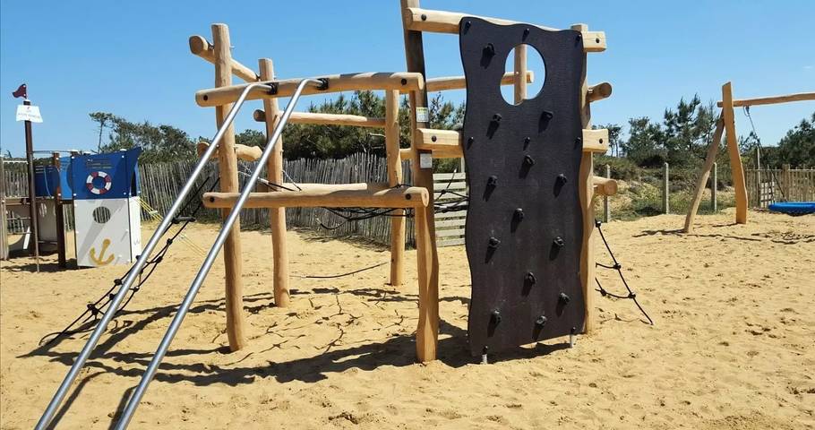 Camping pour 6 personnes, avec piscine, animaux acceptés aux Les Sables-d'Olonne - 3