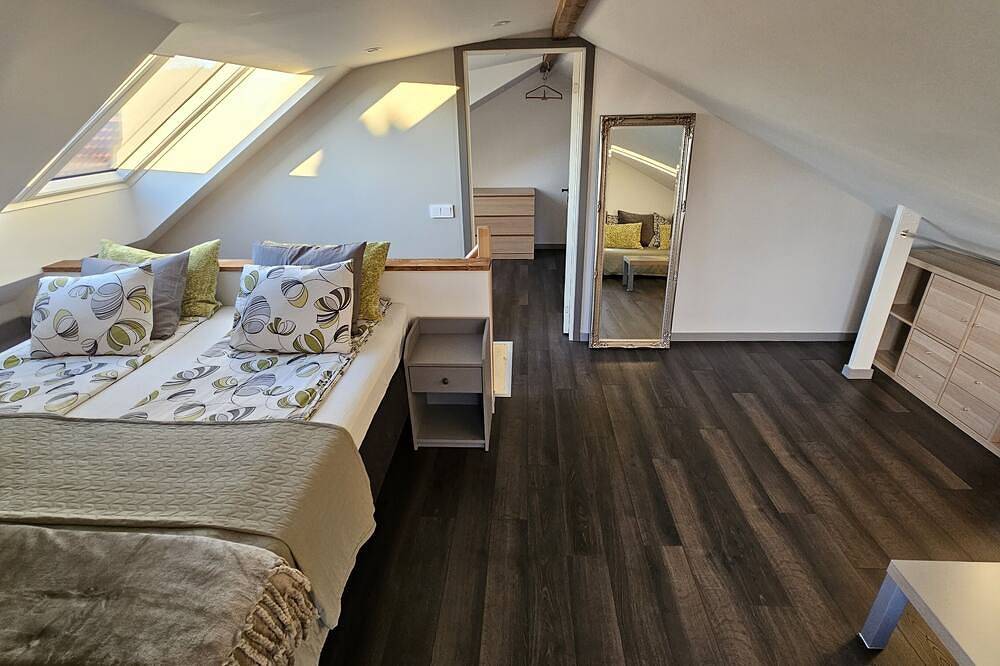 Attic Floor With Views Over Fields and sea in Mälaren