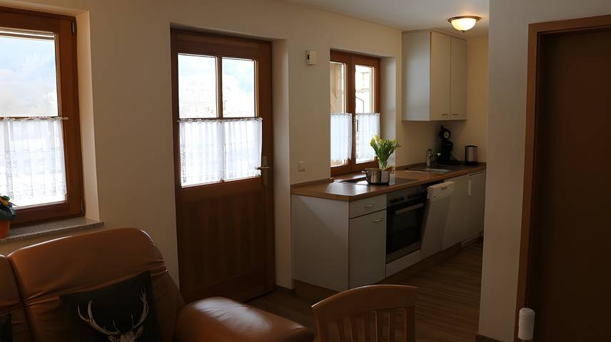Hel lägenhet, Holiday Apartment 'Scharbachhof' with Mountain View, Shared Garden and Wi-Fi in Glottertal, Südschwarzwald
