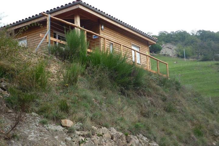 Chalet pour 4 personnes, avec terrasse et vue