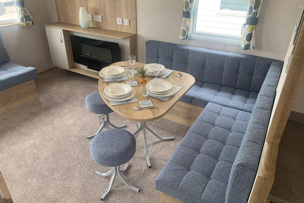 Static Caravan for 6 People in Leysdown, Kent