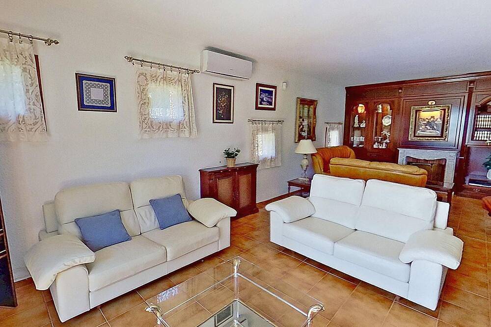 Premium Habitat Can Ferrer in Arenys de Munt, Costa del Maresme