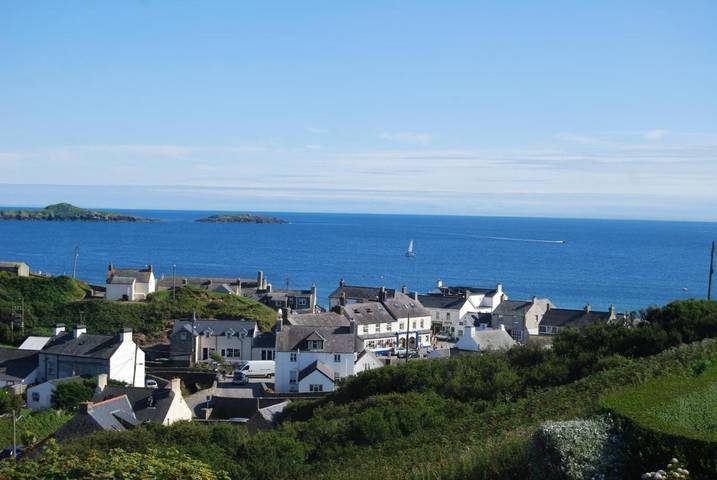 Holiday rental for 6 people, with Terrace and Garden as well as View in Aberdaron