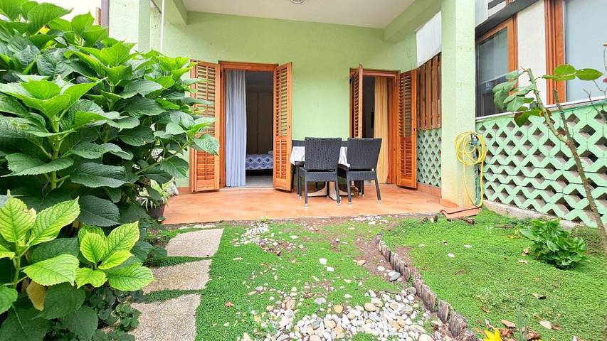 Apartament wakacyjny dla 5 osób, z ogród, Dla rodziny w Novigrad