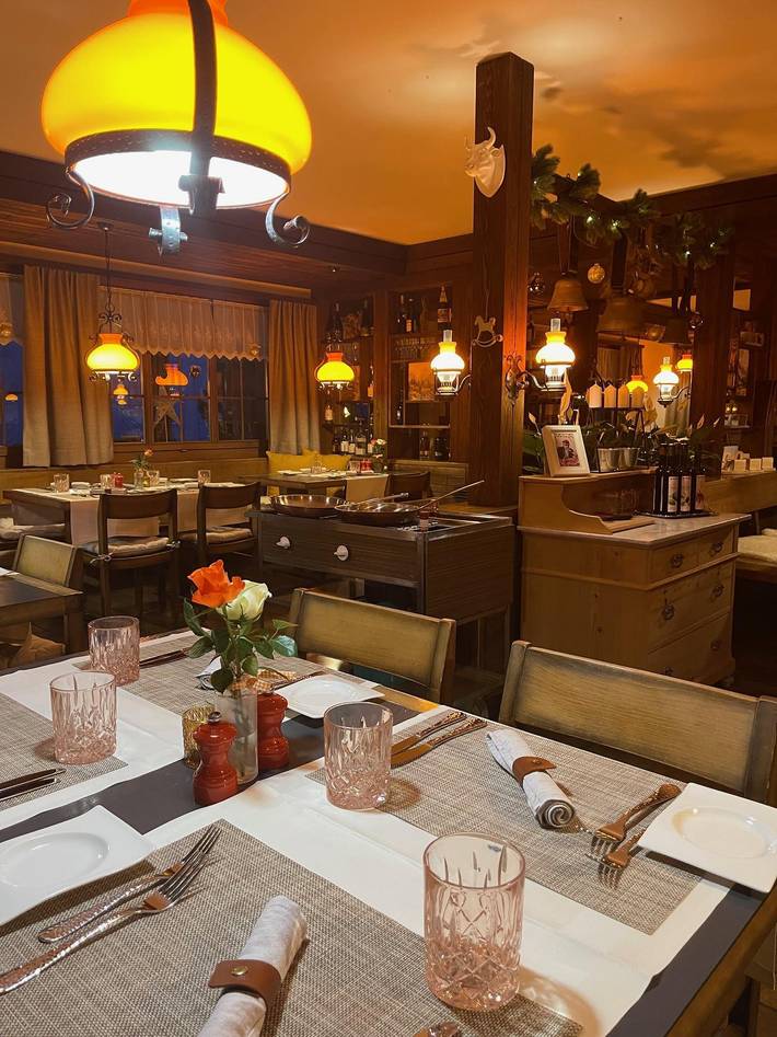 Hotel für 4 Personen mit Terrasse in Lenk im Simmental, Lenk