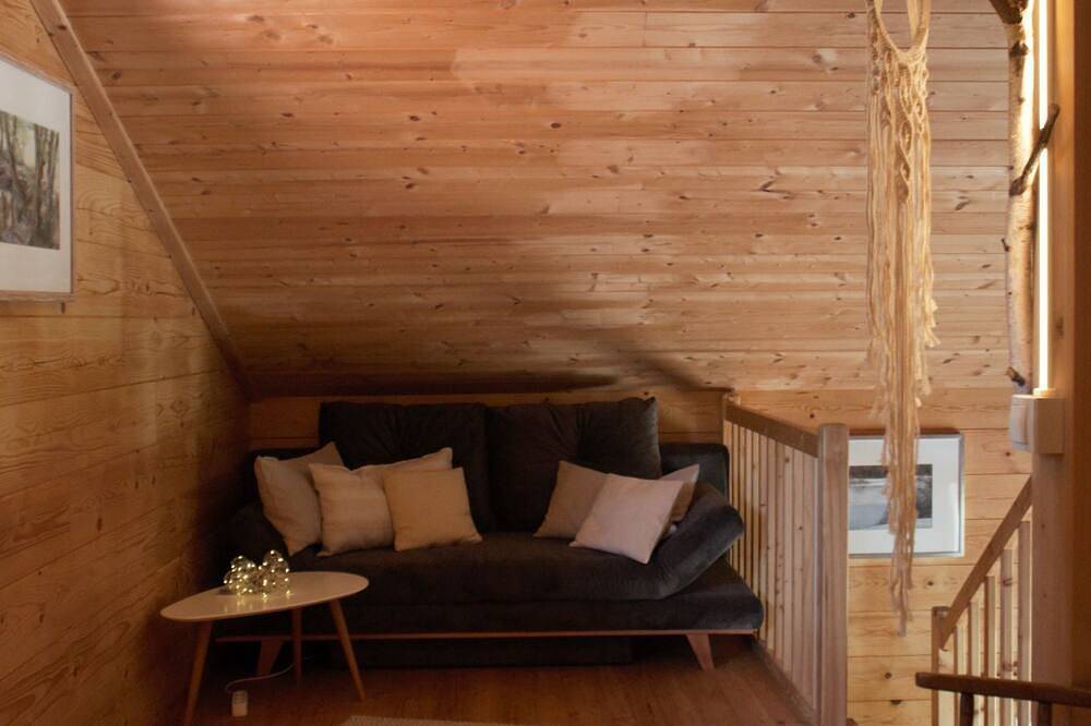 Holz-Chalet in der Nähe von Salzburg in Lochen am See, Braunau am Inn