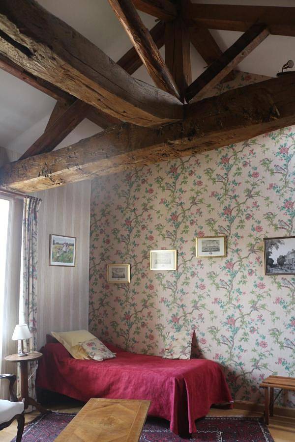 Double Room with Private Bathroom in Salornay-sur-Guye, Région de Mâcon