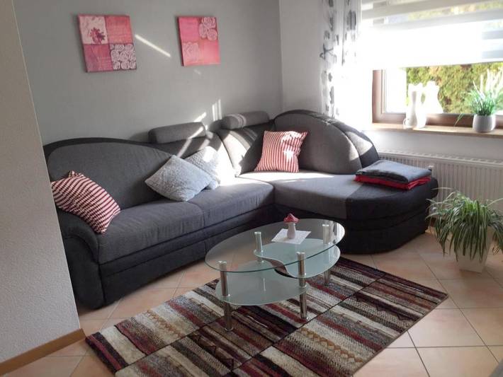 Ferienwohnung für 3 Personen, mit Terrasse und Ausblick in Saarburg und Umgebung