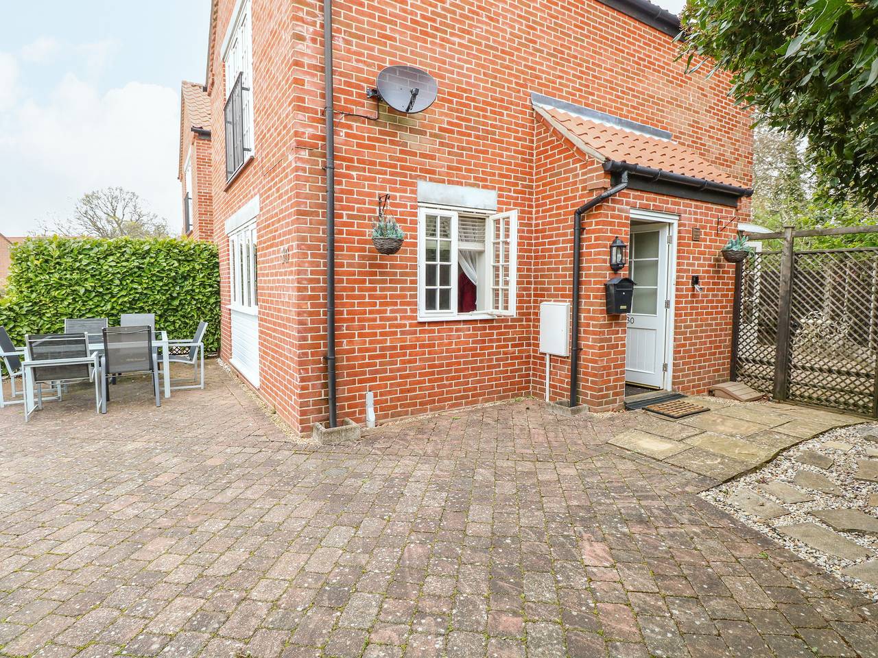 30 Burtons Mill in Stalham, The Broads