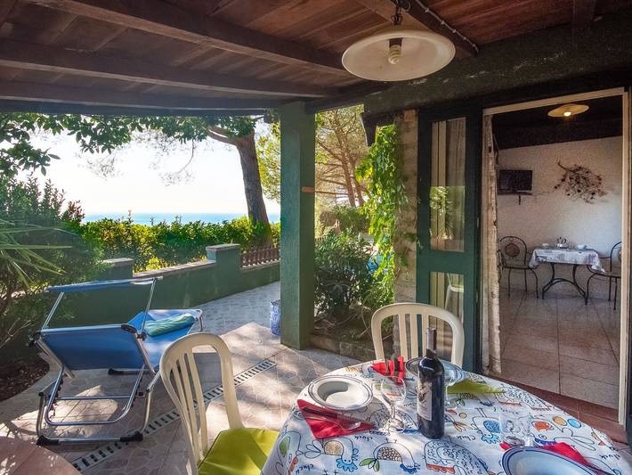 Ferienhaus für 2 Personen, mit Terrasse und Garten auf Elba - 2