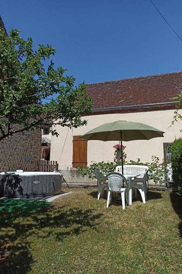 Maison de vacances pour 3 personnes, avec jardin et jacuzzi, animaux acceptés