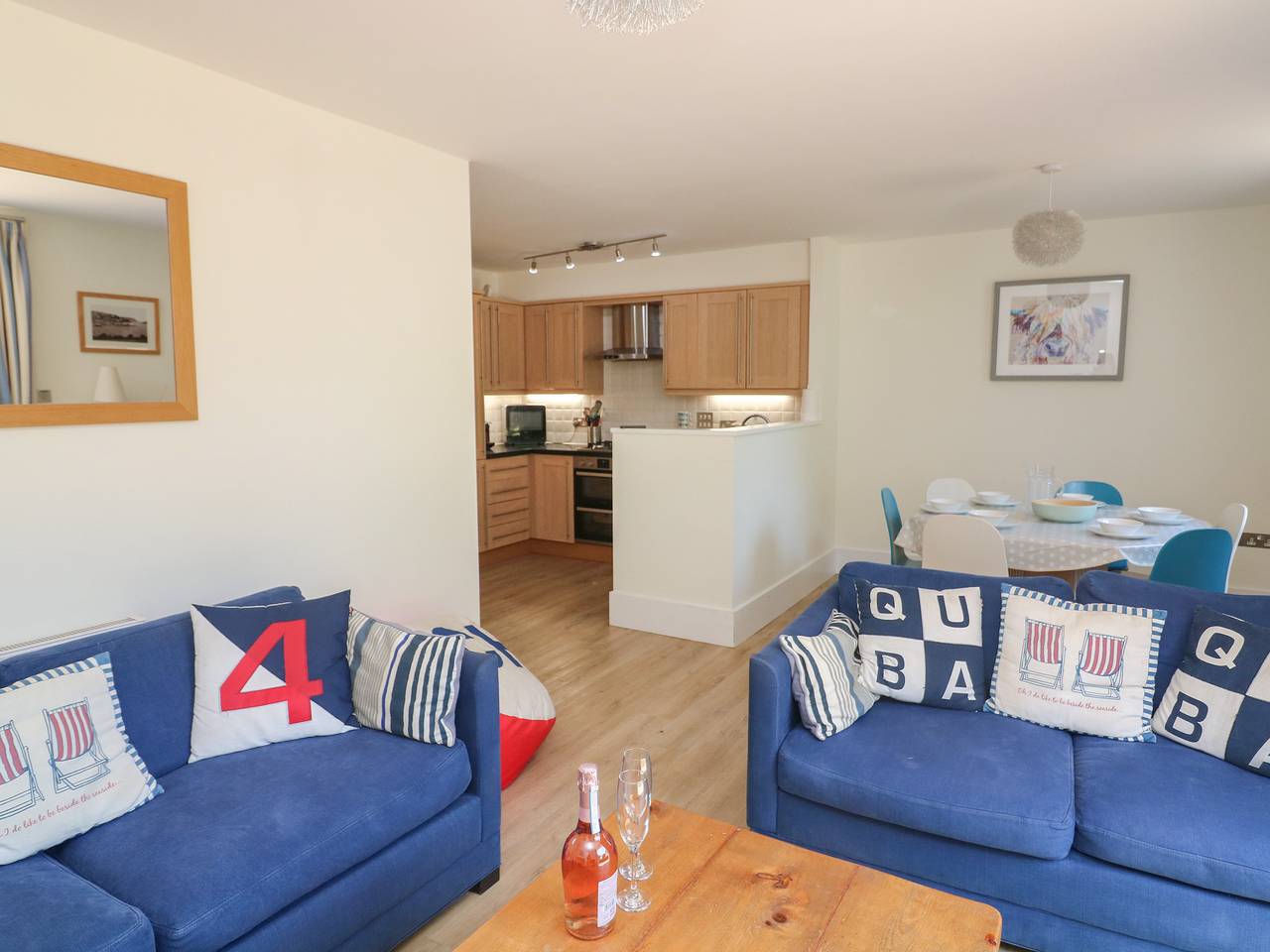 Entire apartment, 5 Combehaven in Salcombe, South Devon