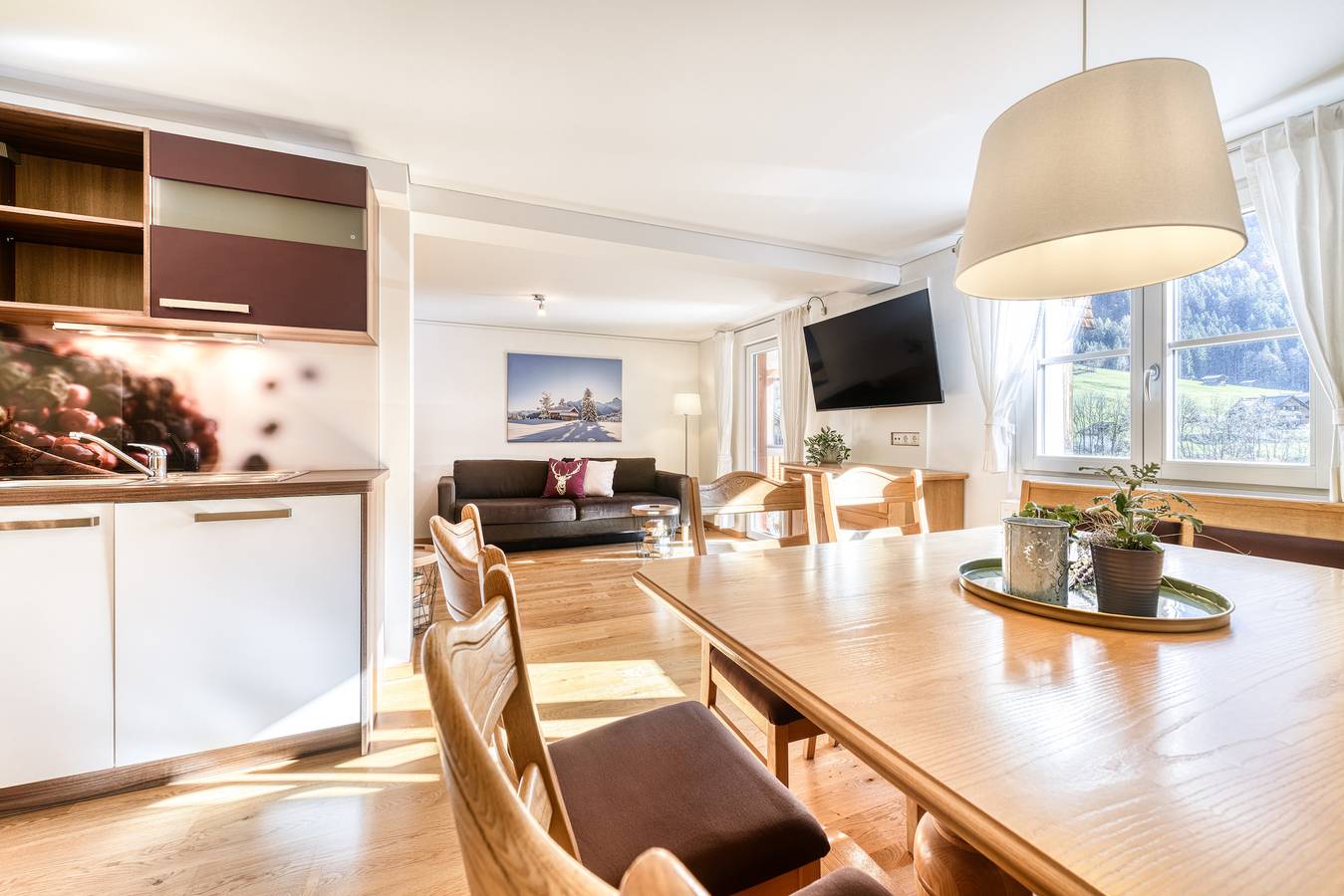 Apartamento inteiro, Ferienwohnung Rüti - 2-Zimmer mit Sw-Balkon in Rätikon mountain range, Brand