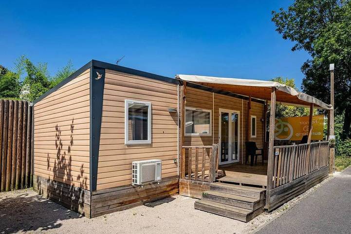 Camping pour 6 personnes à Lagorce