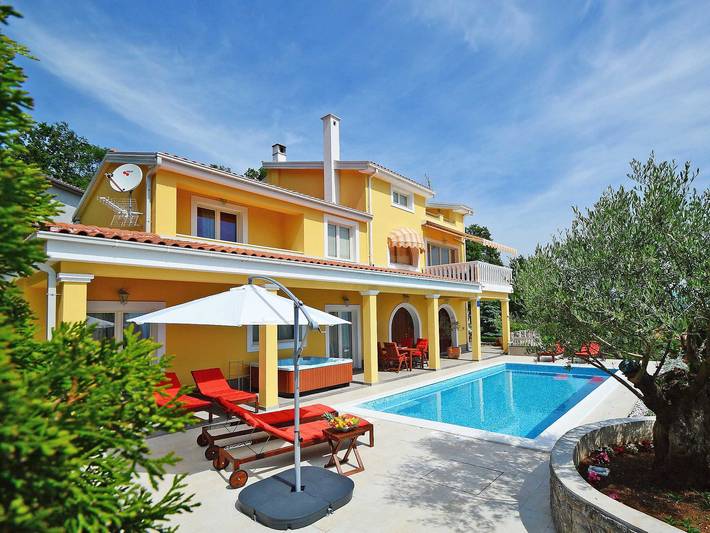 Holiday home for 5 people, with view and garden as well as balcony - 1