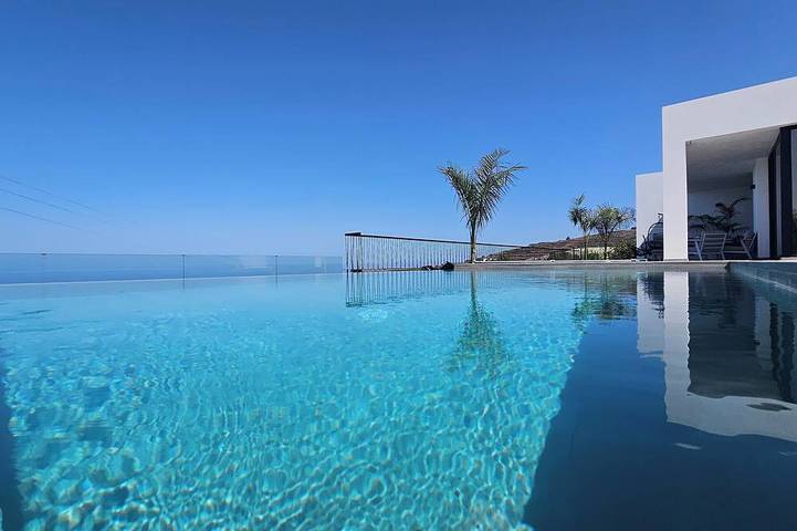 Villa für 5 Personen, mit Pool und Whirlpool in Tijarafe