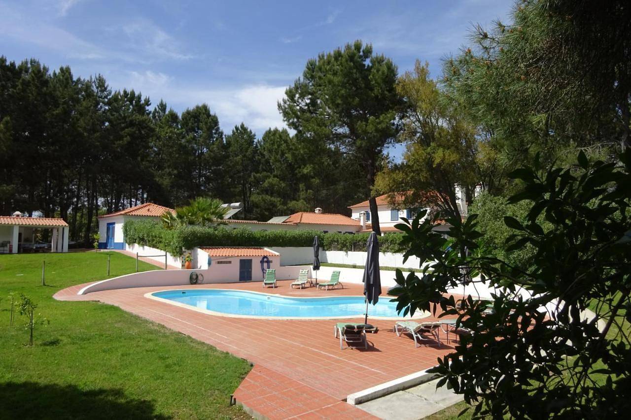 Apartamento inteiro, Quinta da Alentegria - 4 cottages met lounge en verwarmd zwembad van april tot eind september! in Alcácer do Sal e Santa Susana, Alentejo Litoral