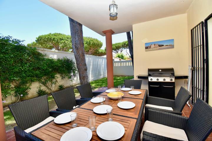 Chalet para 10 personas, con piscina y jardín en Bahía de Cádiz - 2