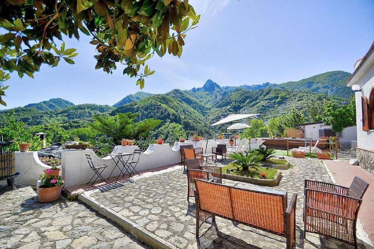 Villa Inn Costa in Tramonti, Monti Lattari