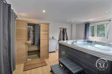 Gîte pour 6 personnes, avec jardin et jacuzzi ainsi que sauna et terrasse, animaux acceptés à Plourhan