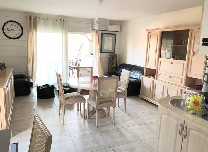 Villa pour 6 personnes, avec terrasse ainsi que jardin et piscine en France - 3