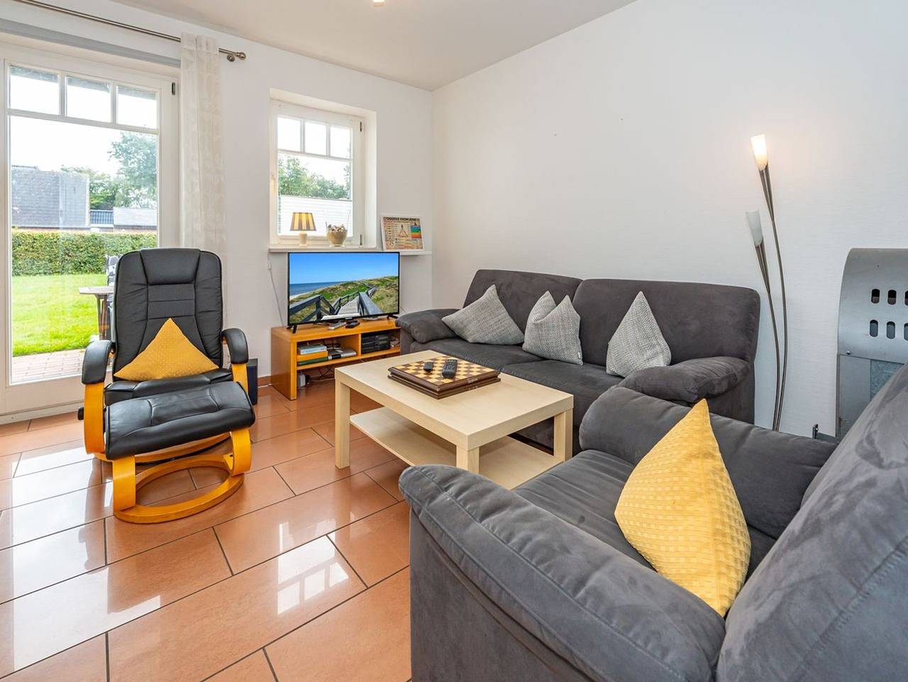 Ganze Ferienwohnung, Haus Conwind Wohnung 5a - Gemütliche Ferienwohnung mit Sauna, Garten und Terrasse in Keitum auf Sylt in Keitum, Sylt (Gemeinde)