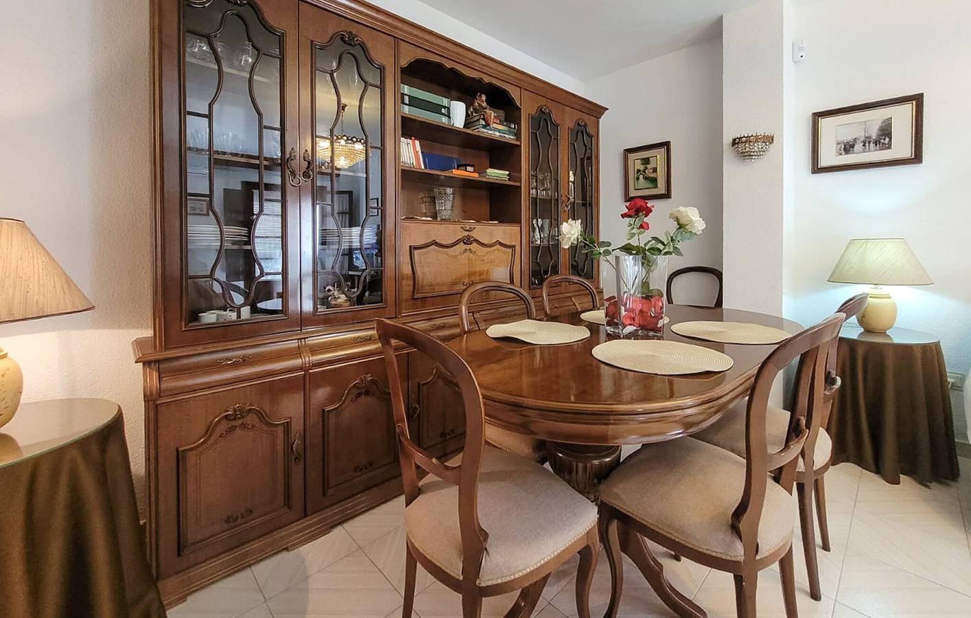 Entire holiday apartment, Panoramic View Terrace Apartment with WiFi & AC - 200m to Restaurante Pura Cepa in Ronda, Málaga Province