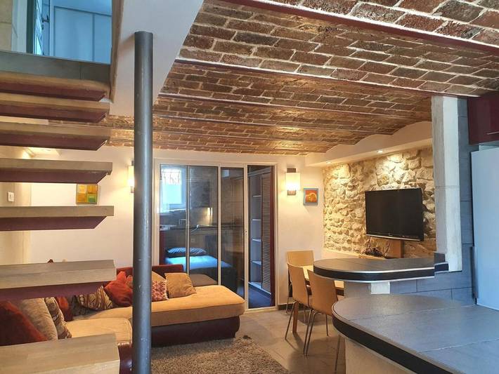 Location de vacances pour 6 personnes, avec Terrasse et Jardin à Montmagny