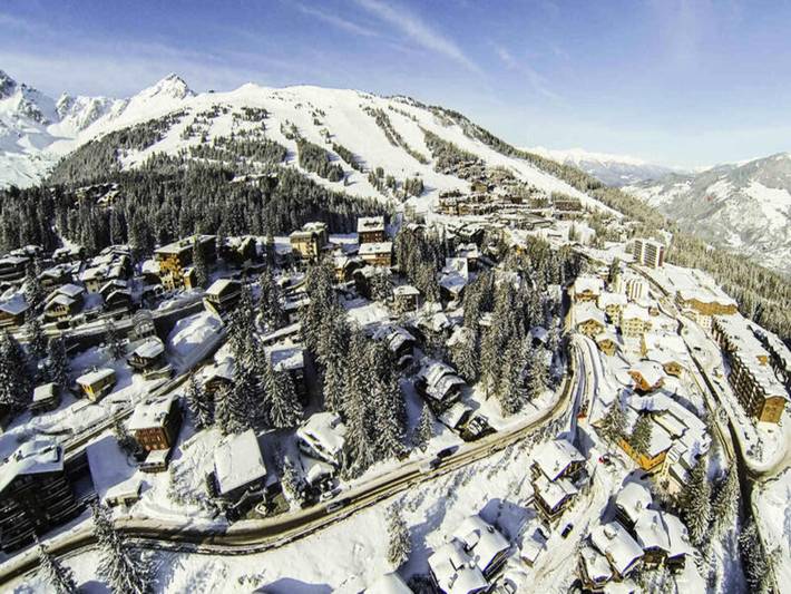 Chalet pour 8 personnes, avec balcon, adapté aux familles dans Courchevel 1850 - 2