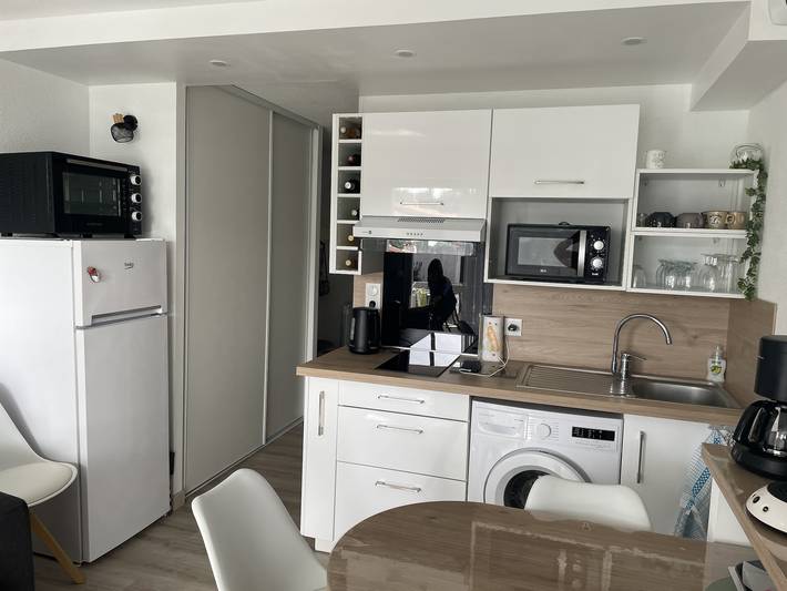 Gîte pour 3 personnes, avec balcon/terrasse à Les Mathes - 2