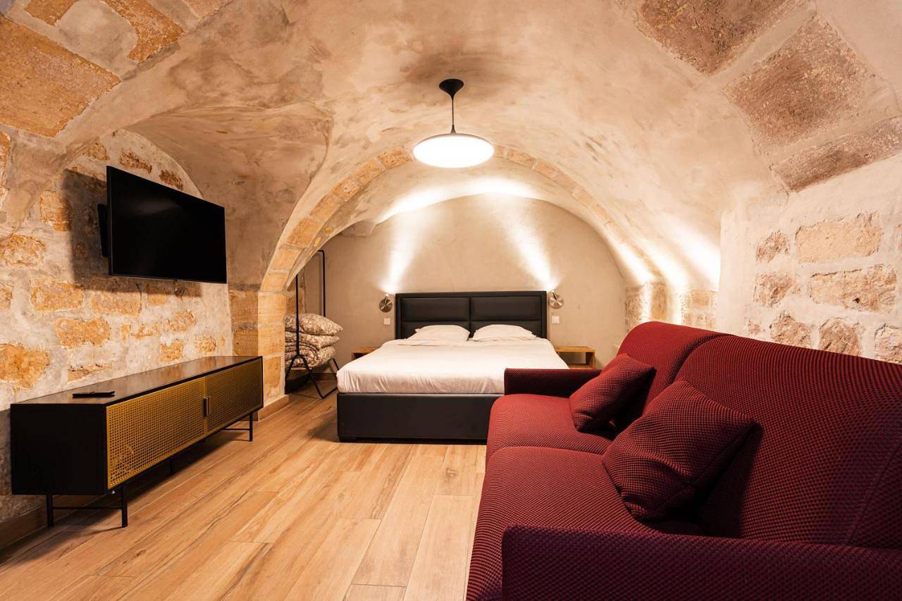Appartement entier, Loft 1 Br Marais, Notre Dame Ac by Lcc Agency in Paris 4e Arrondissement, Paris