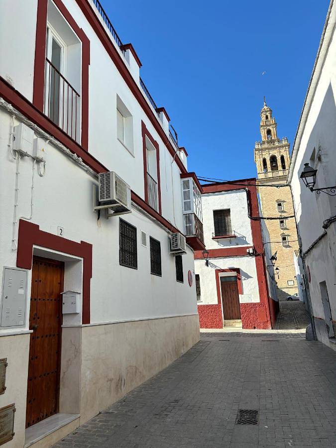 Apartamento para 8 personas, con Balcón además de Terraza y Vistas en Lebrija