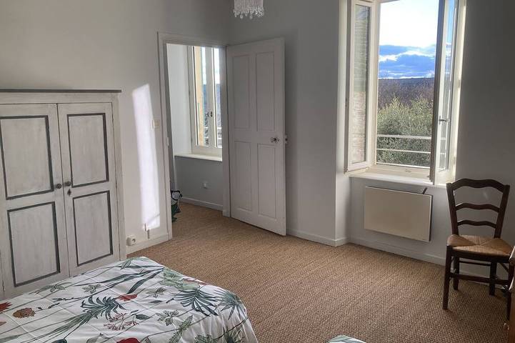 Location de vacances pour 7 personnes, avec terrasse et jardin à Chamaret - 3