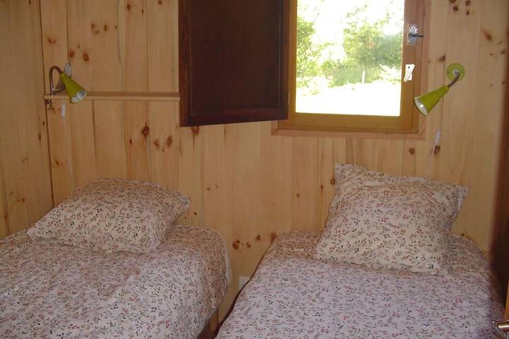Gîte pour 4 personnes, avec Balcon et Jardin dans vallée de l'Ouche - 2