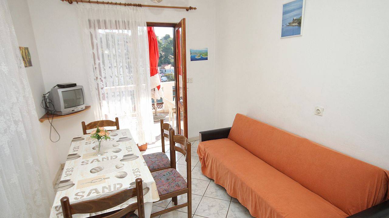 Ganze Ferienwohnung, Ferienwohnung für 5 Personen (51 m²) in Zavalatica in Čara, Korcula